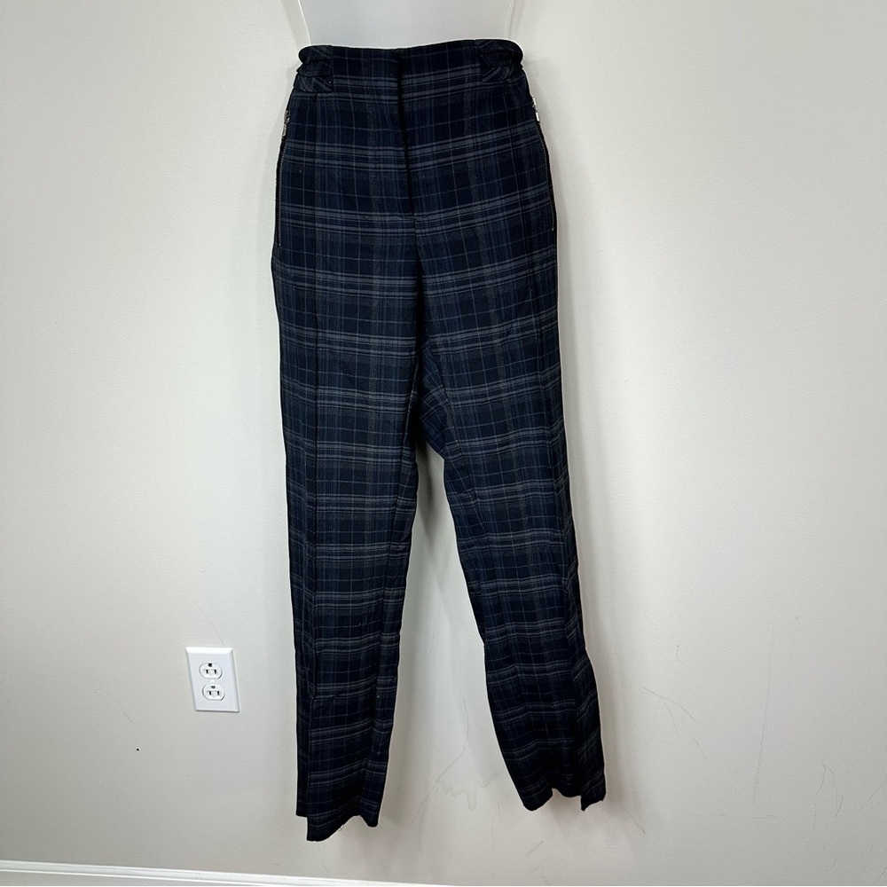 Zara Plaid Pants in Size Large